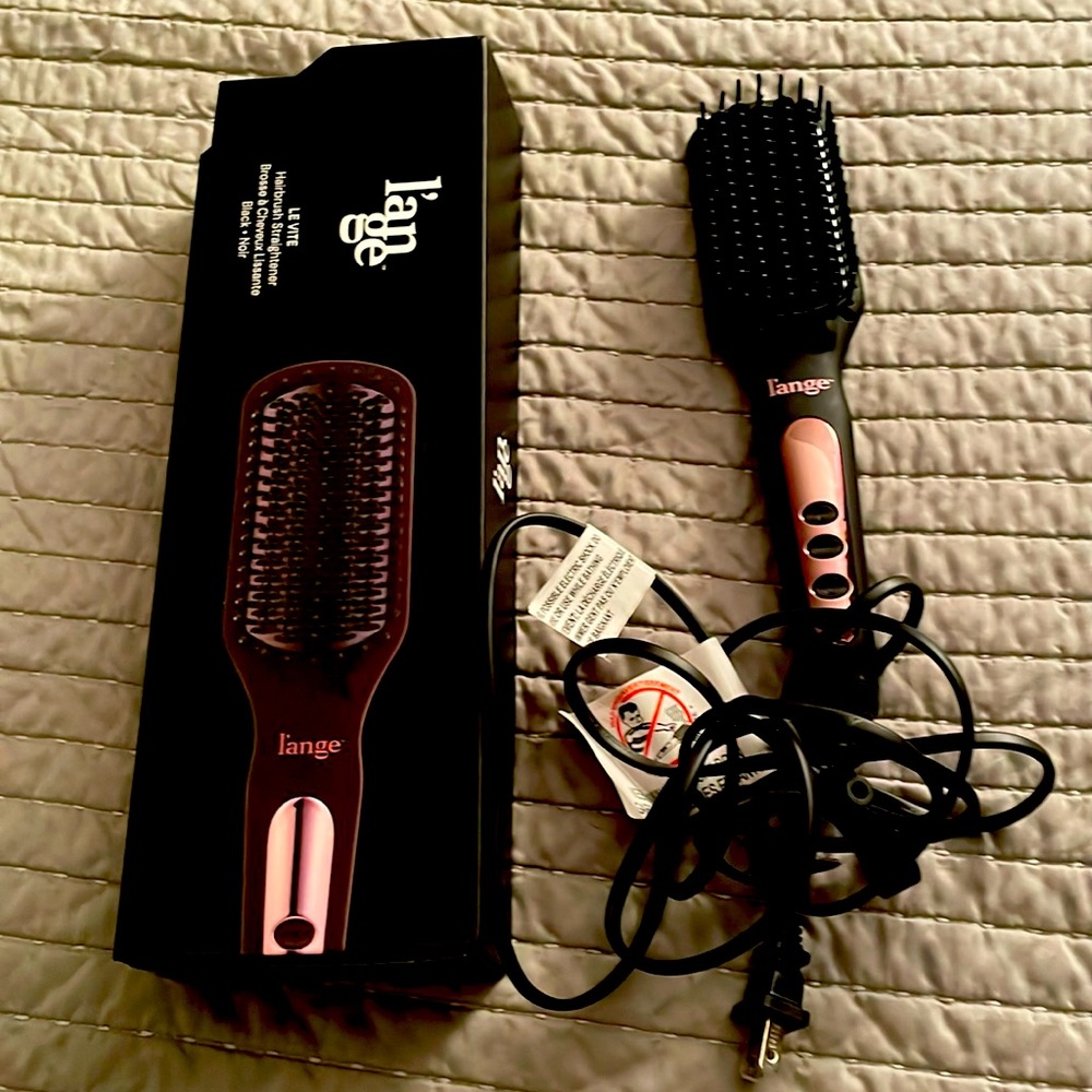 L'ange Hairbrush Straightner